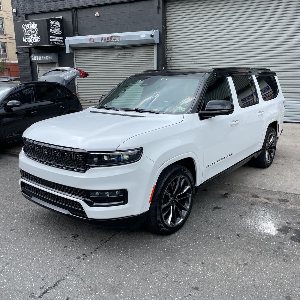 2024 Jeep Grand Wagoneer L Series III Obsidian