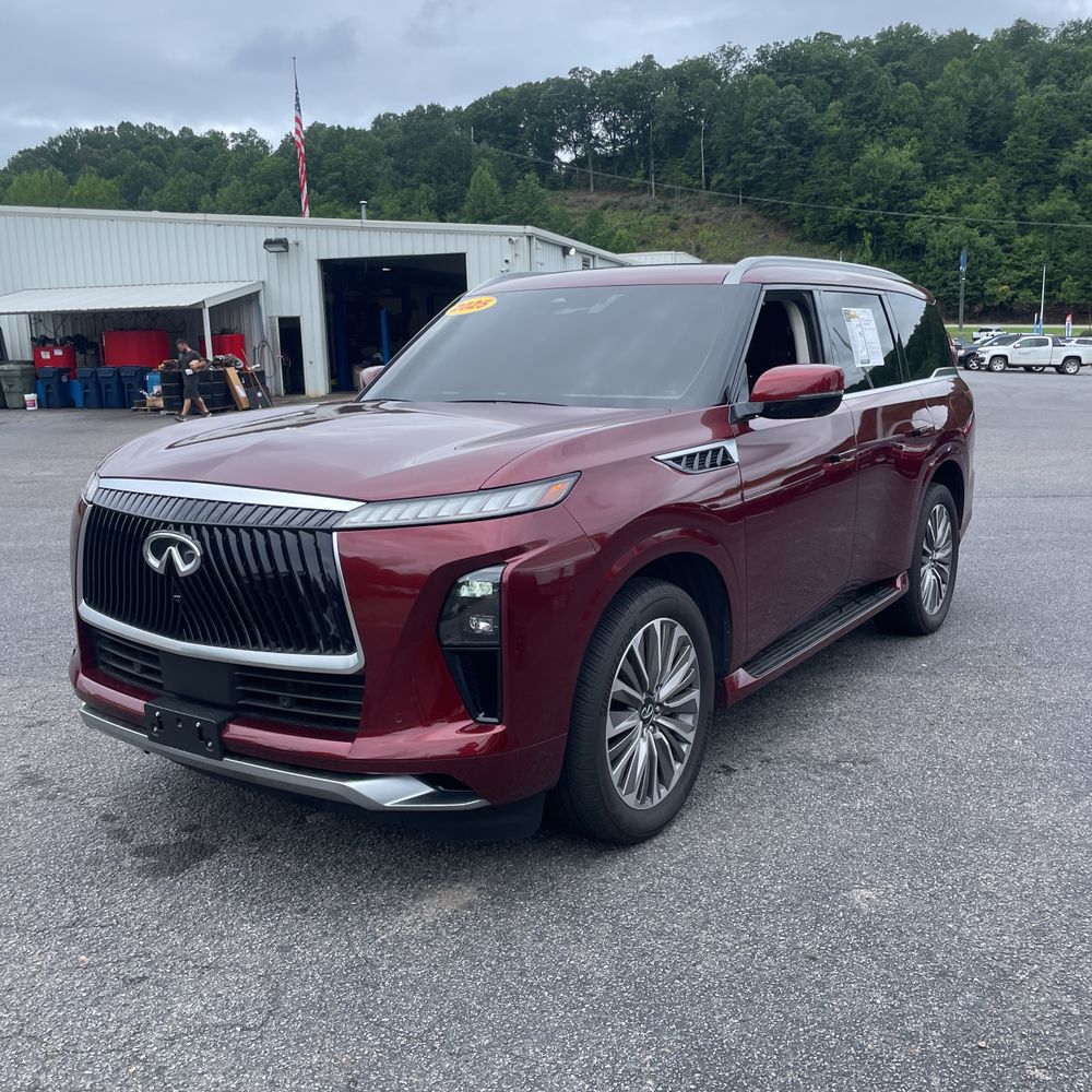 2025 INFINITI QX80 Sensory