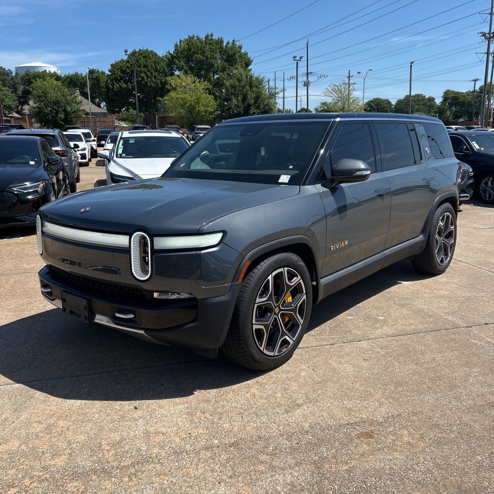 2023 Rivian R1S Adventure Quad-Motor