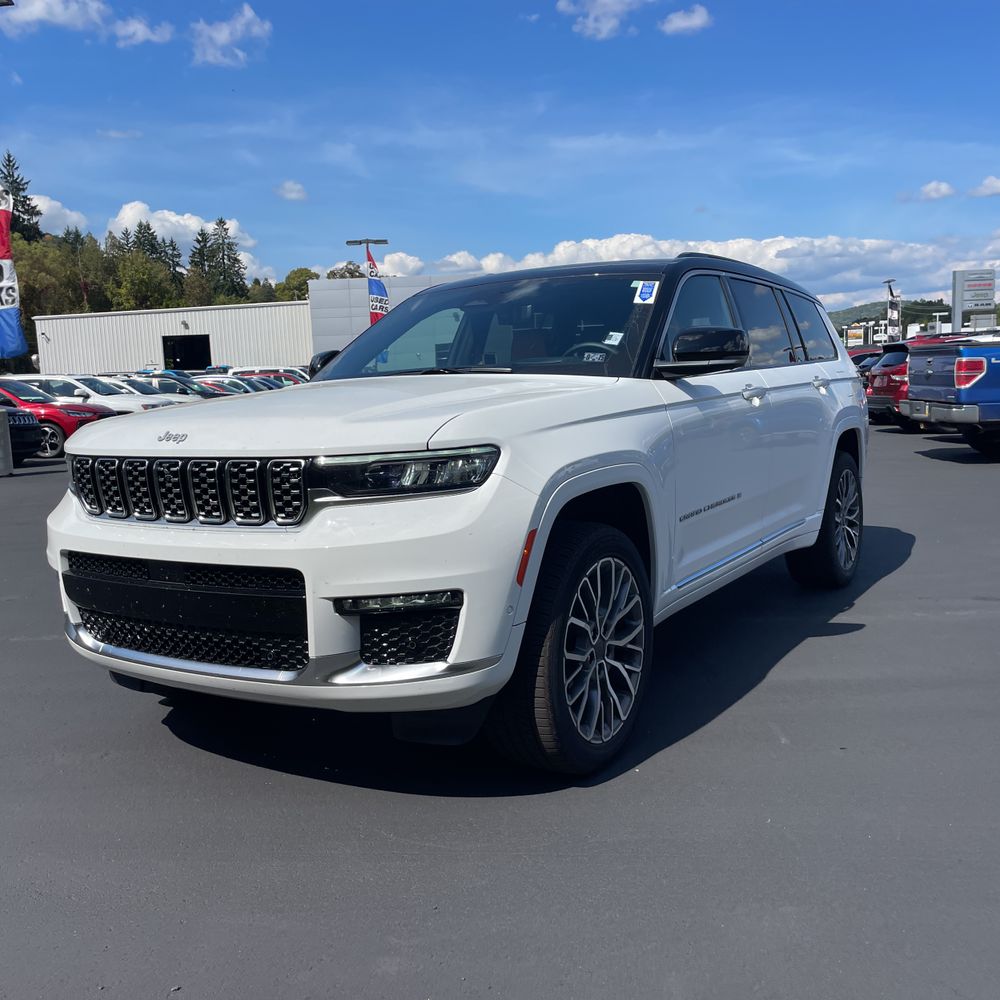 2025 Jeep Grand Cherokee L Summit Reserve