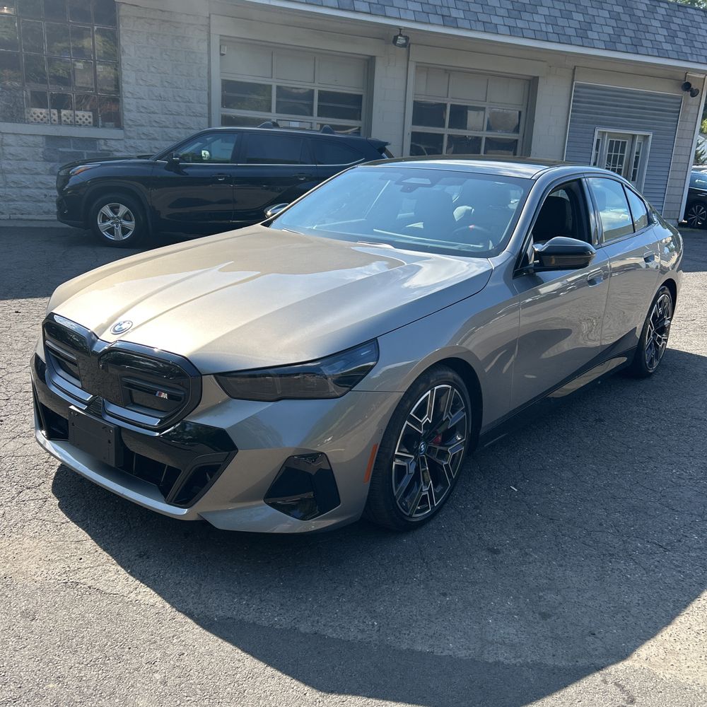 2024 BMW i5 M60