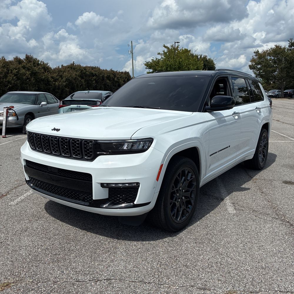 2023 Jeep Grand Cherokee L Summit