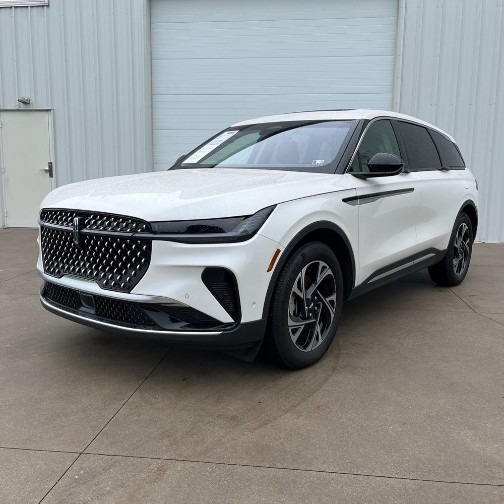 2024 Lincoln Nautilus Hybrid Premiere